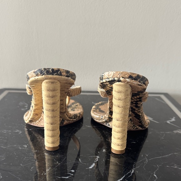 Yeezy Snakeskin Thong Wedge Sandals - Tan and Cream Python 9 39 RARE
